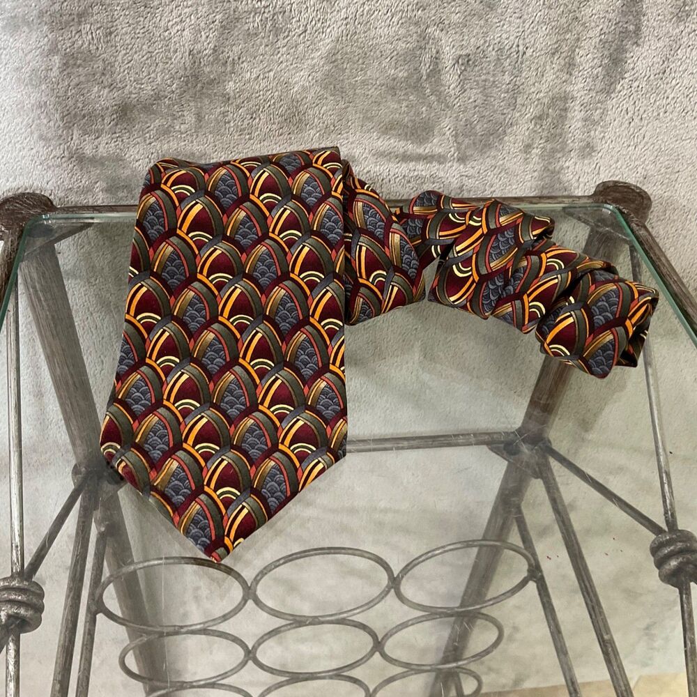 J. Garcia Stonehenge Ltd. 100% Silk Foulard tie Handmade USA 56”x3..5”